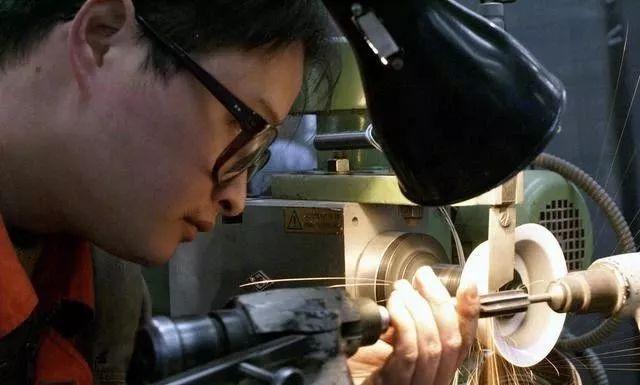 機加工和CNC技術員，這兩者有區分嗎 (圖2)